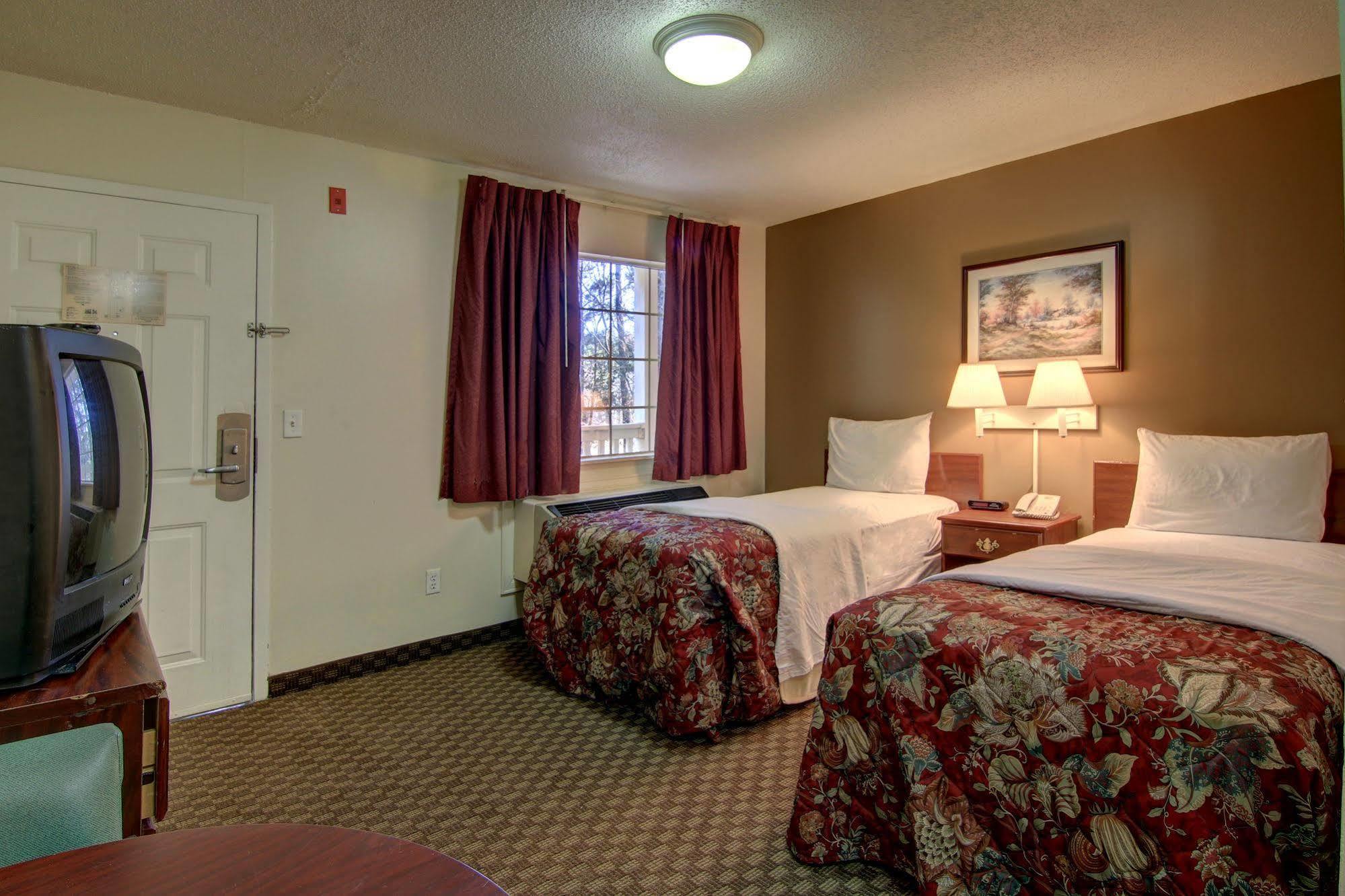 Intown Suites Extended Stay Atlanta Ga - Suwanee Kültér fotó